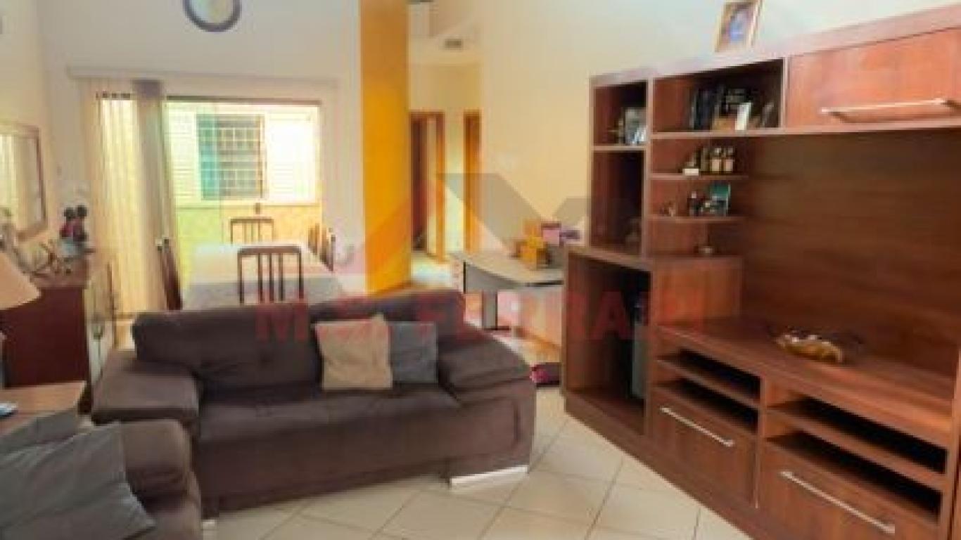 CASA NO Jardim Morumbi em Assis