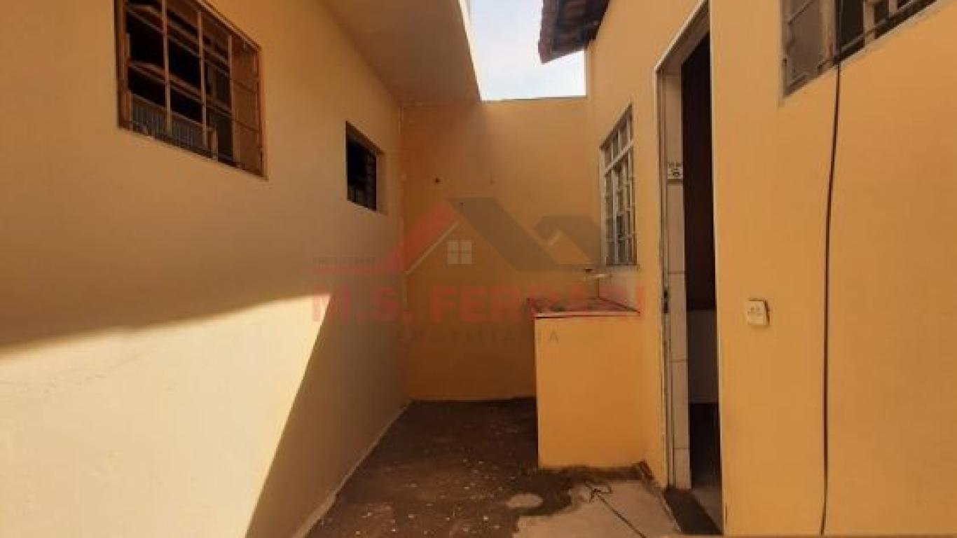 CASA NA Vila Orestes em Assis