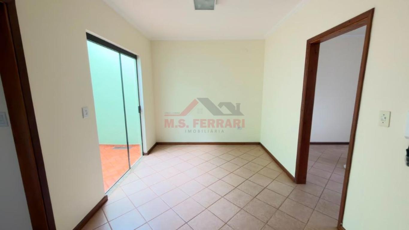 CASA NO Jardim Morumbi em Assis