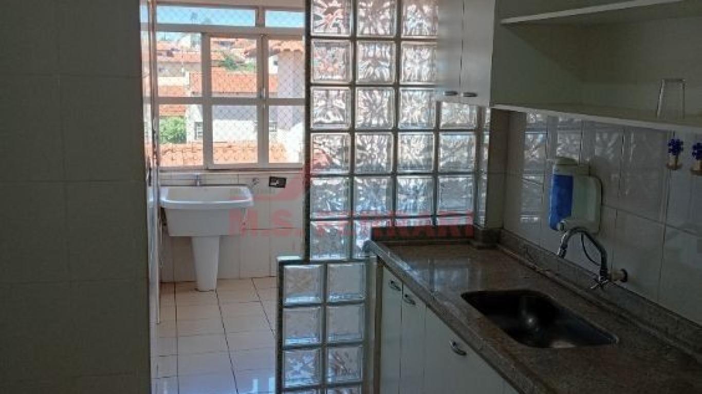 CASA NA Vila Santo Antônio em Assis