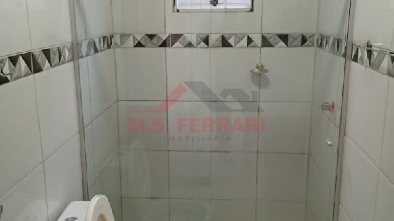 CASA NA Vila Carvalho em Assis