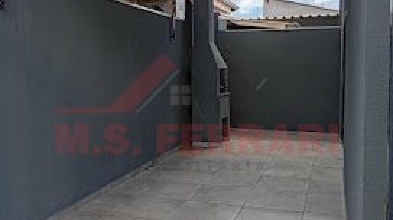 CASA NA Vila Carvalho em Assis