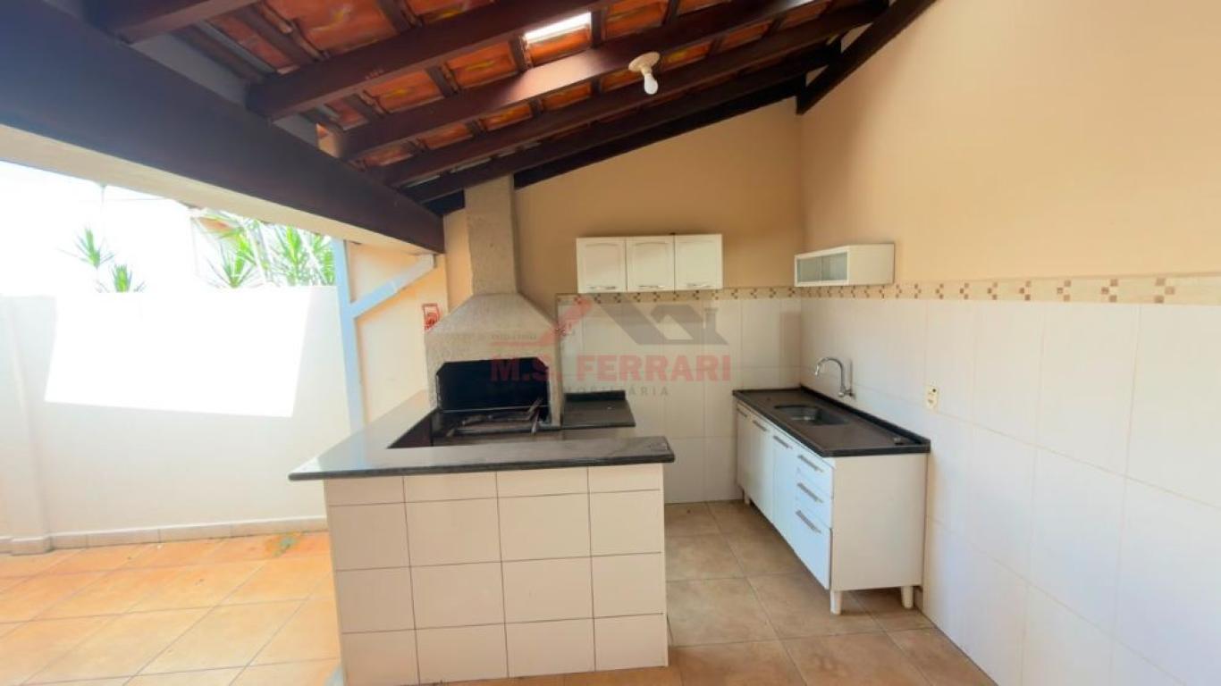 CASA NO Jardim Paulista em Assis