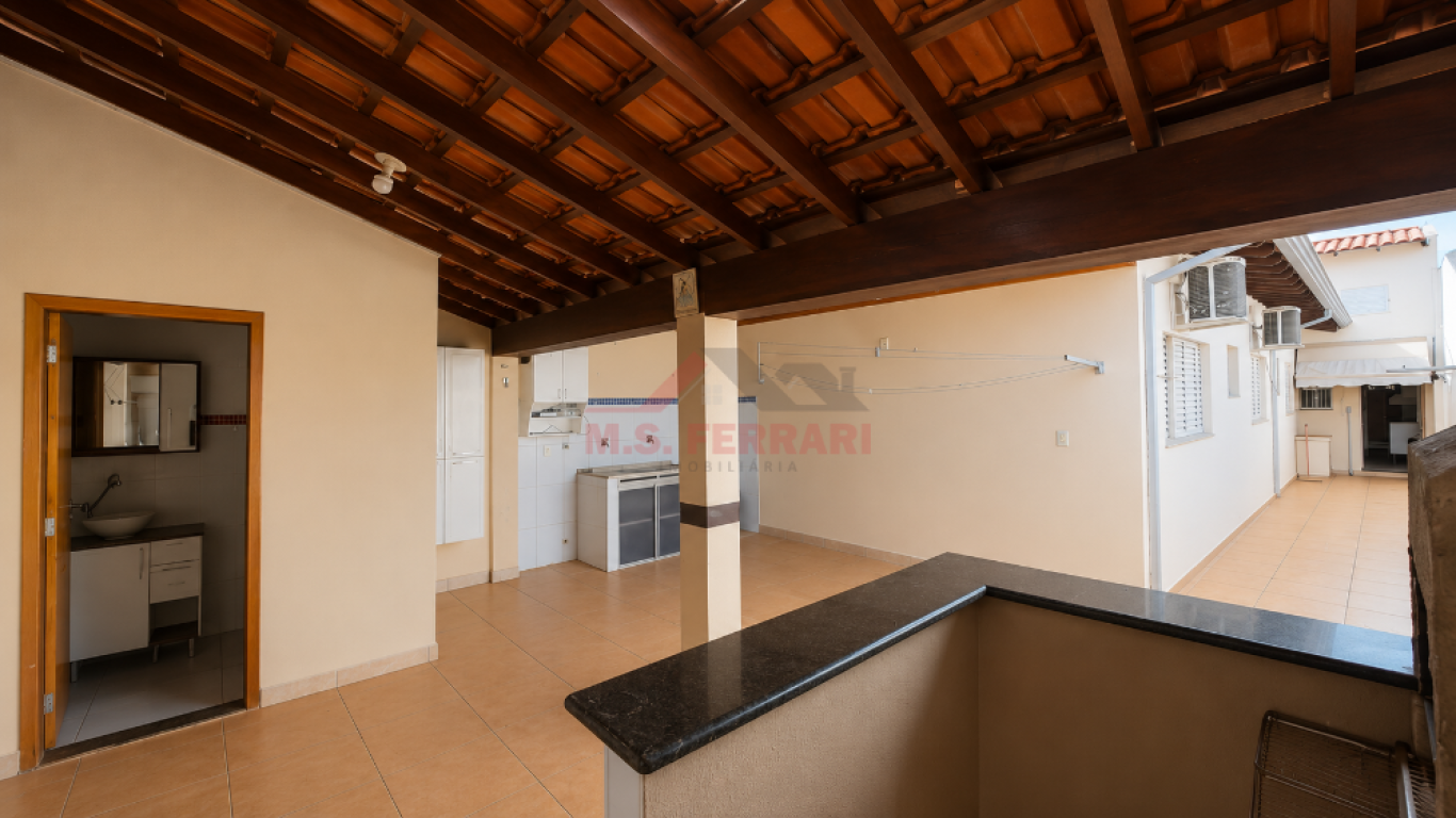CASA NO Jardim Paulista em Assis