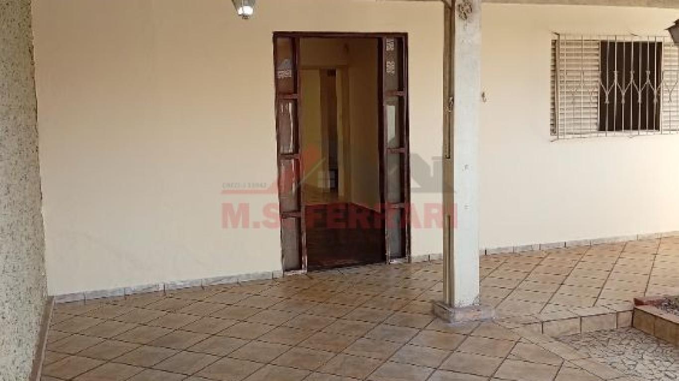 CASA NA Vila Rosangela em Assis