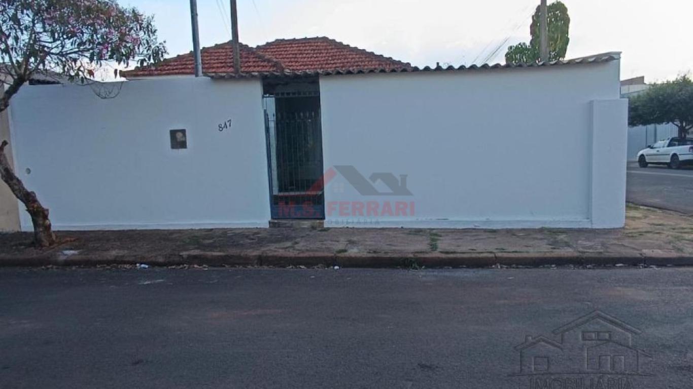CASA NA Vila Xavier em Assis