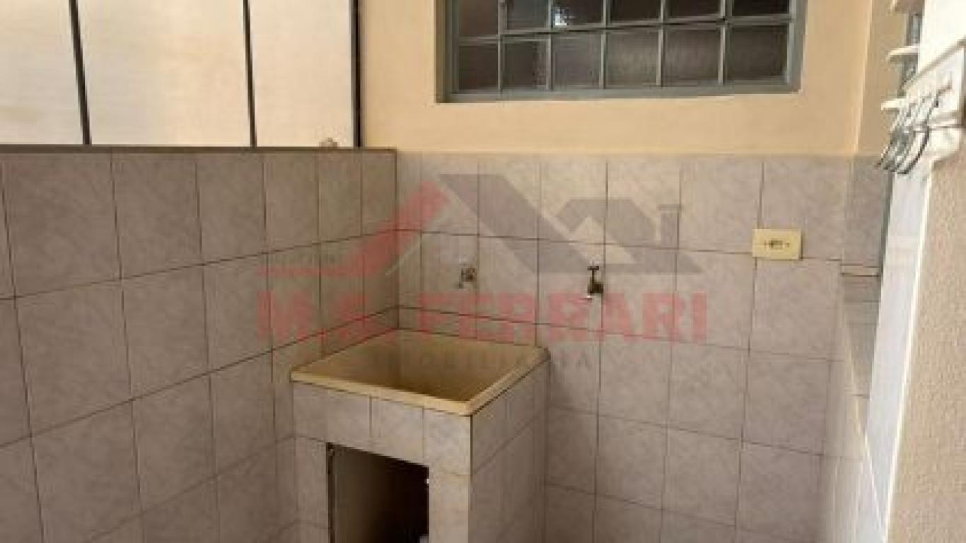 CASA NA Vila Rodrigues em Assis