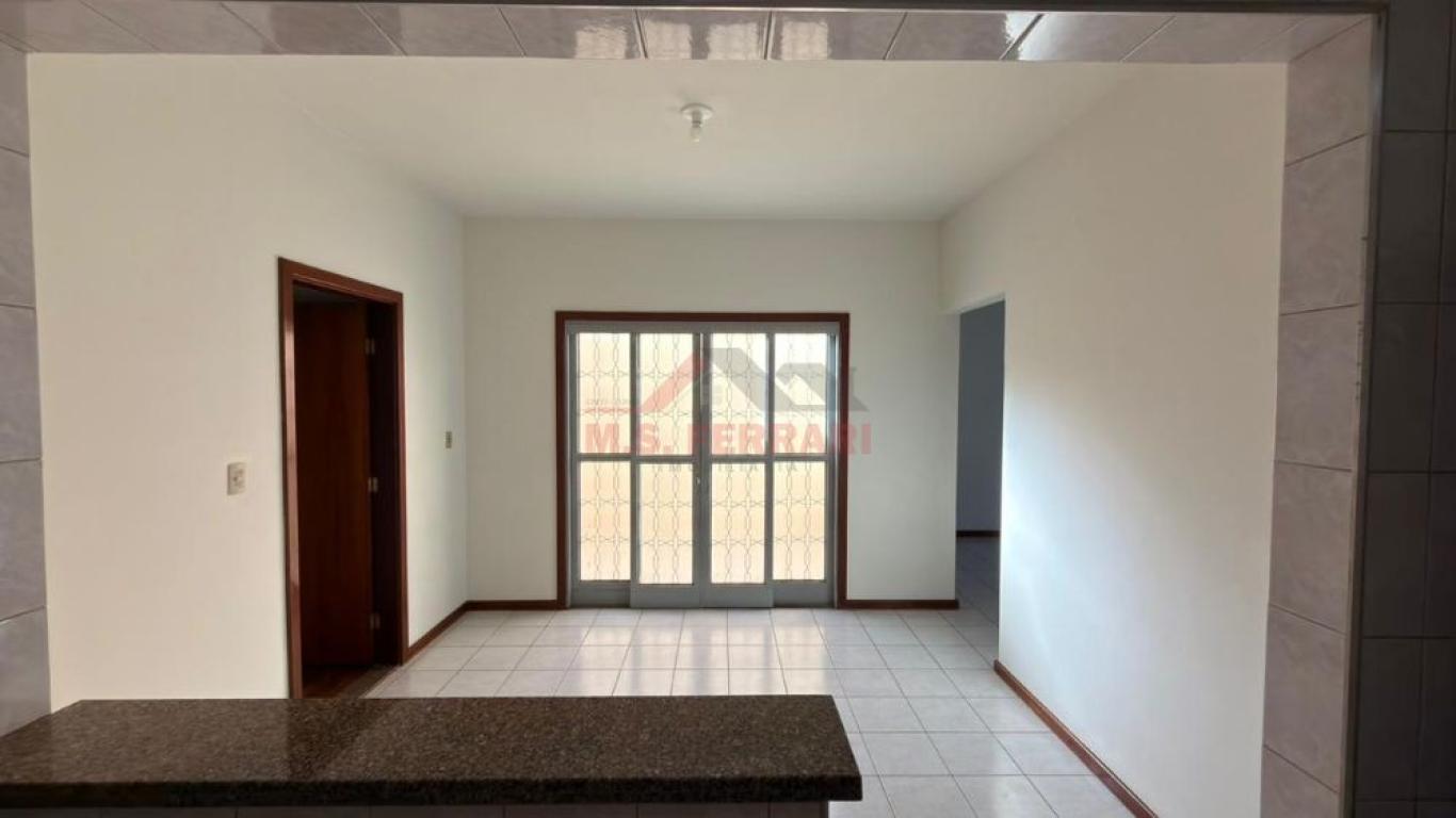 CASA NA Vila Rodrigues em Assis