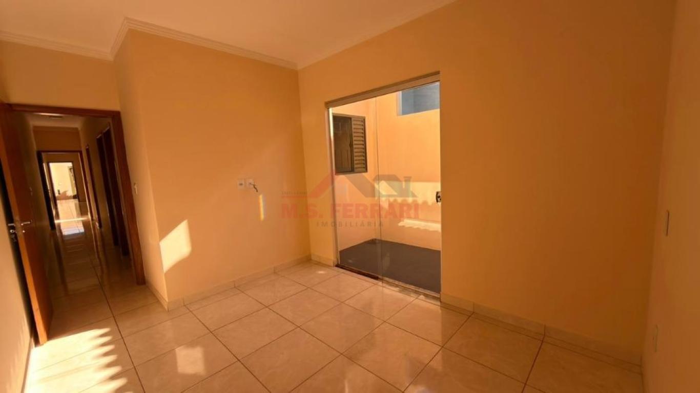 CASA NA Vila Silvestre em Assis