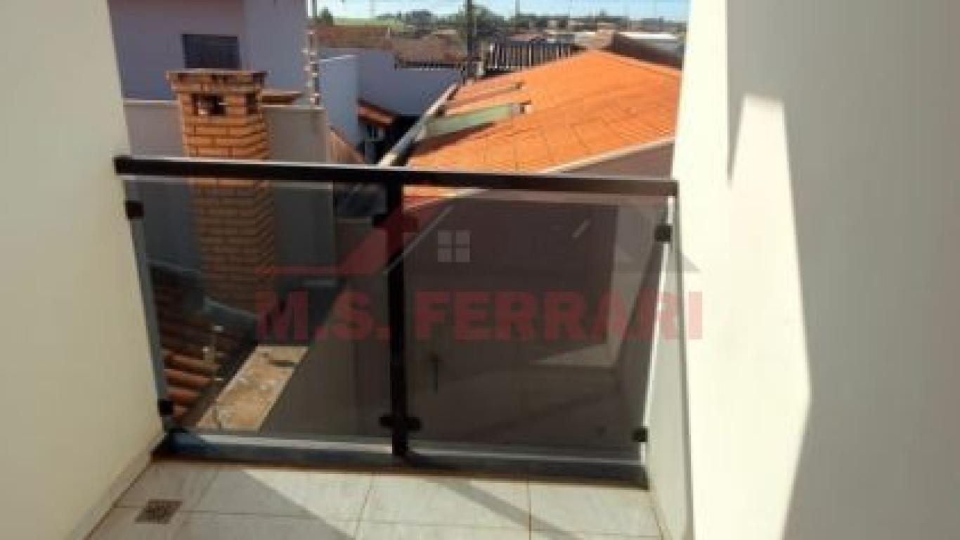 CASA NO Parque das Acácias em Assis