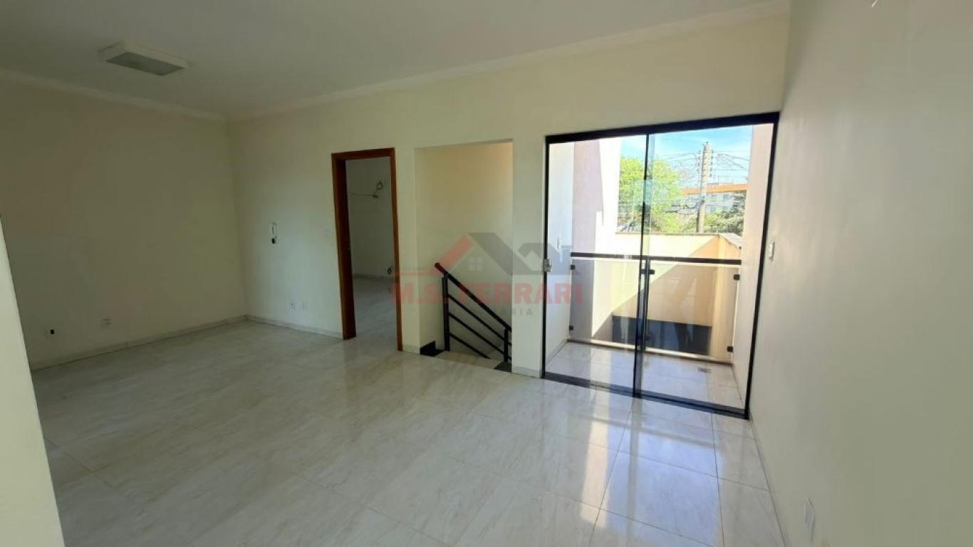 CASA NO Parque das Acácias em Assis
