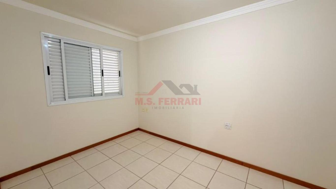 APARTAMENTO NA Vila Central em Assis