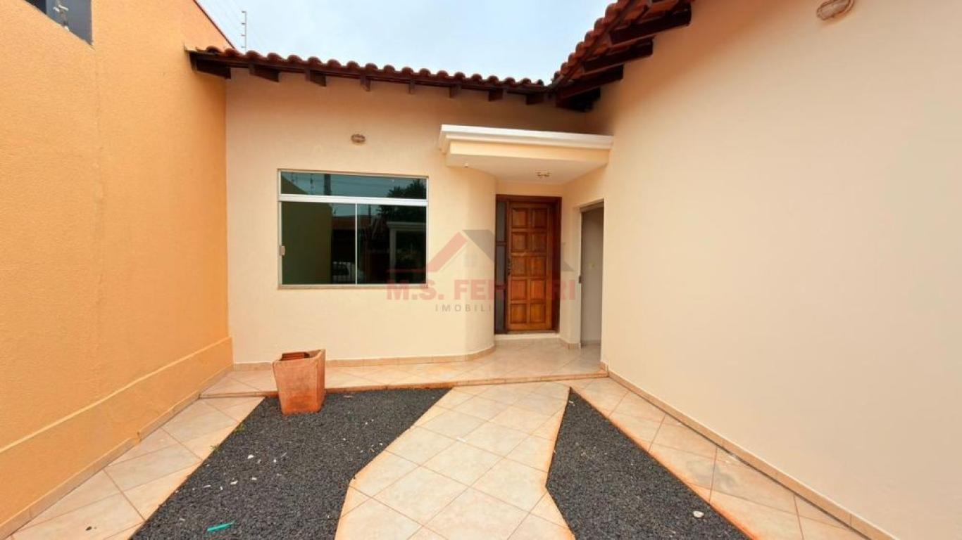 CASA NA Vila Tênis Clube em Assis