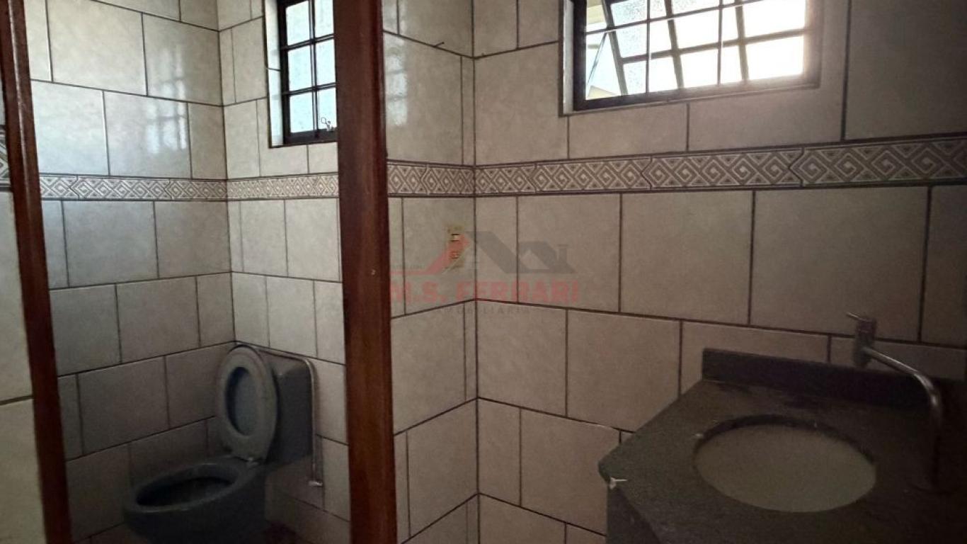 CASA NA Vila Fiuza em Assis