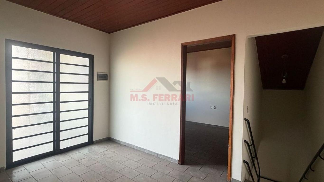 CASA NA Vila Fiuza em Assis