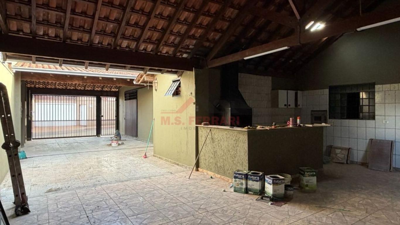 CASA NA Vila Fiuza em Assis