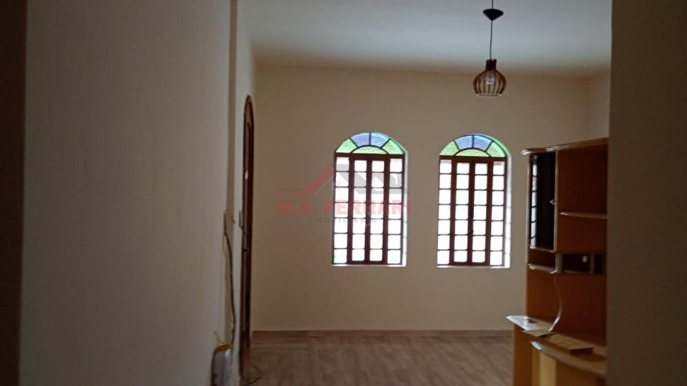 CASA NA VILA OPERÁRIA em Assis