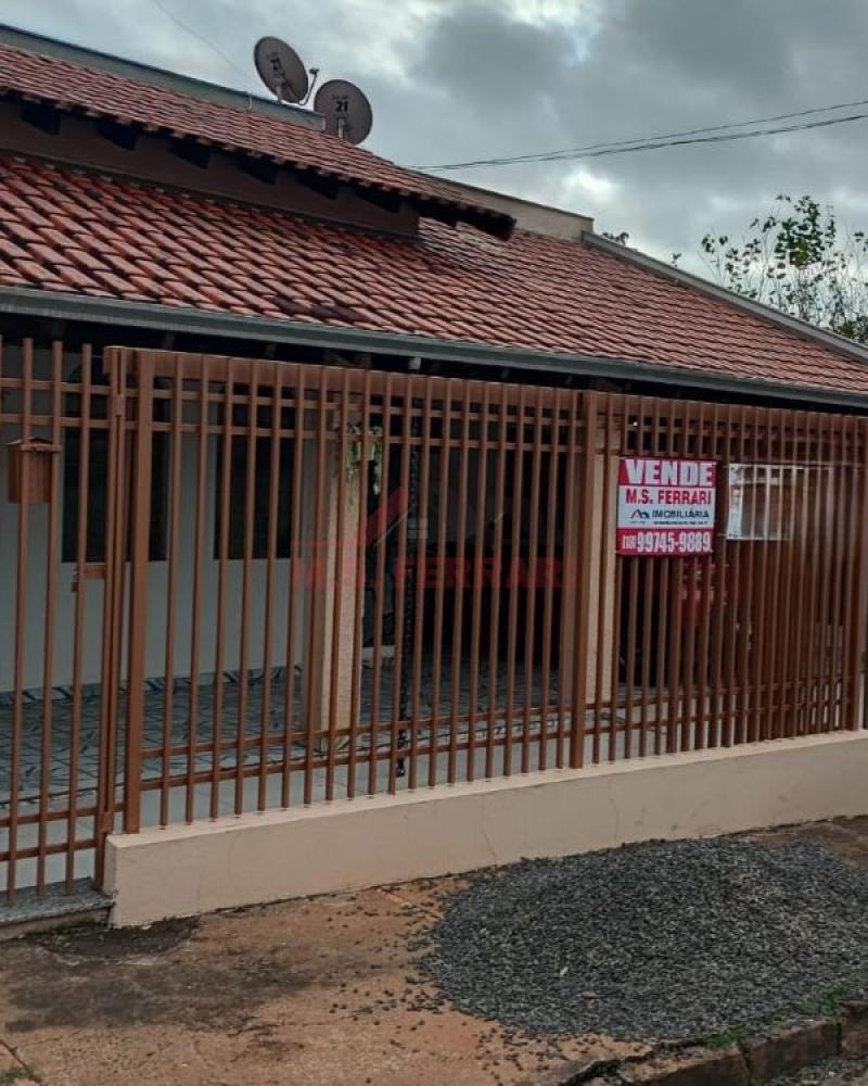 CASA NA VILA OPERÁRIA em Assis