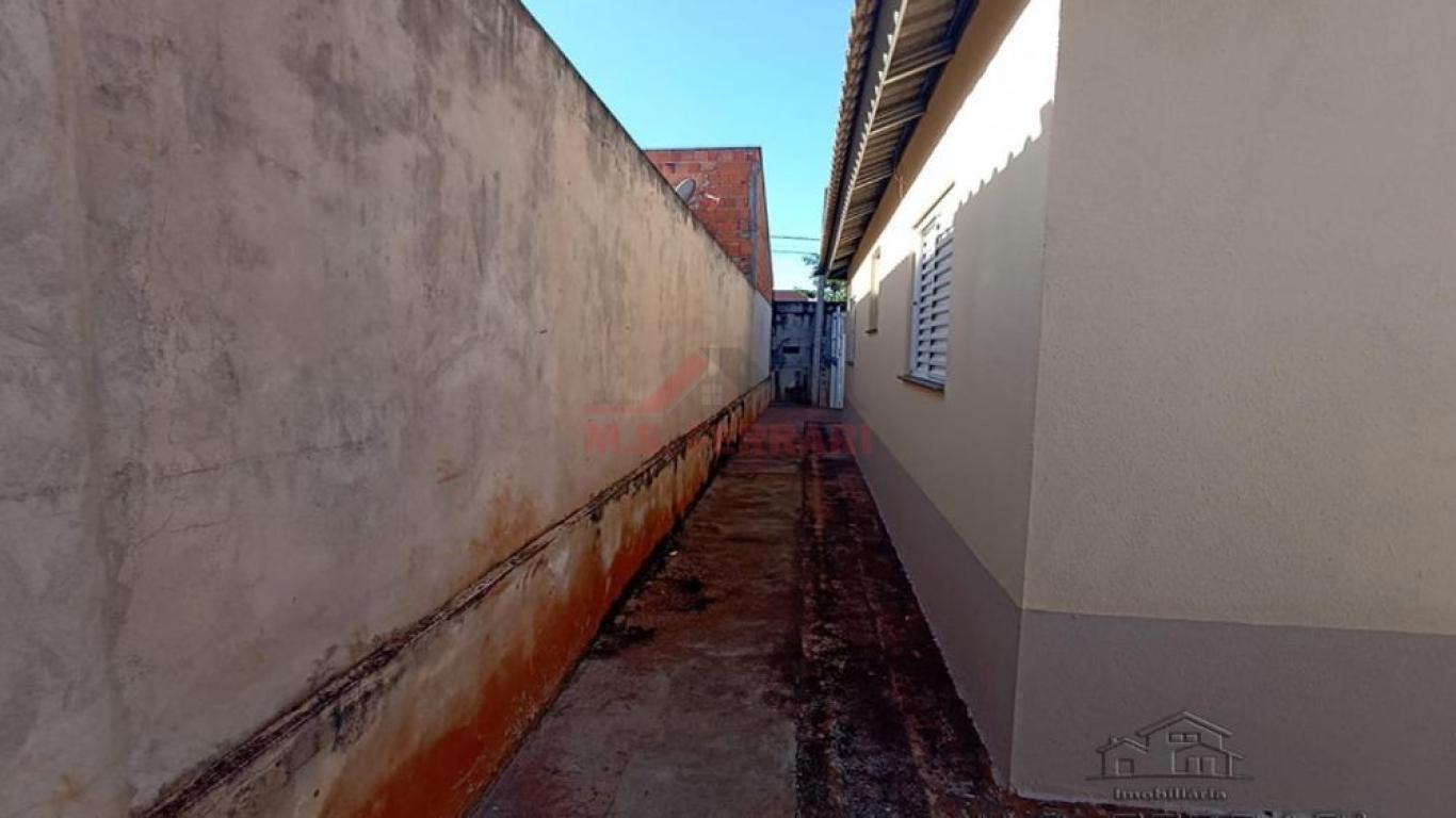 CASA NO Jardim Nossa Senhora de Fátima em Assis
