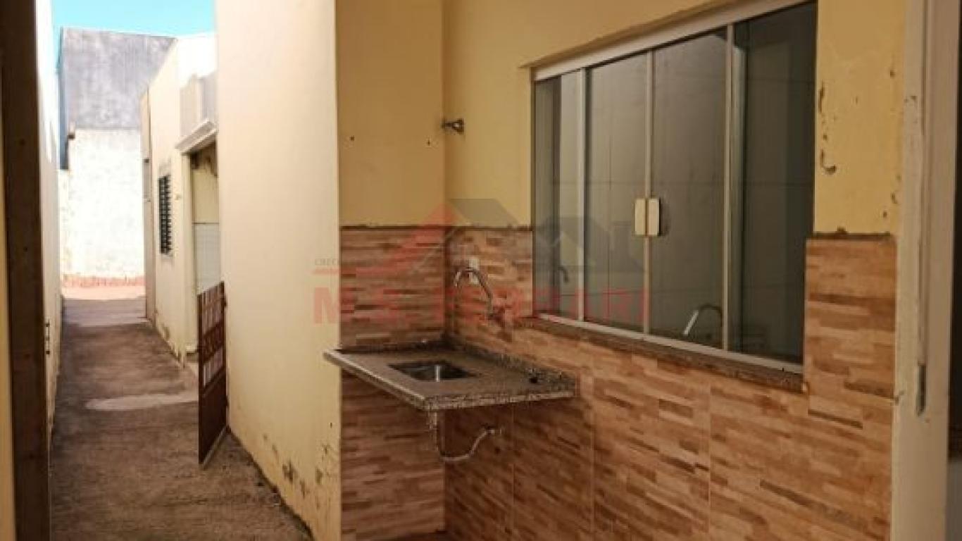 CASA NA Vila Independência em Assis