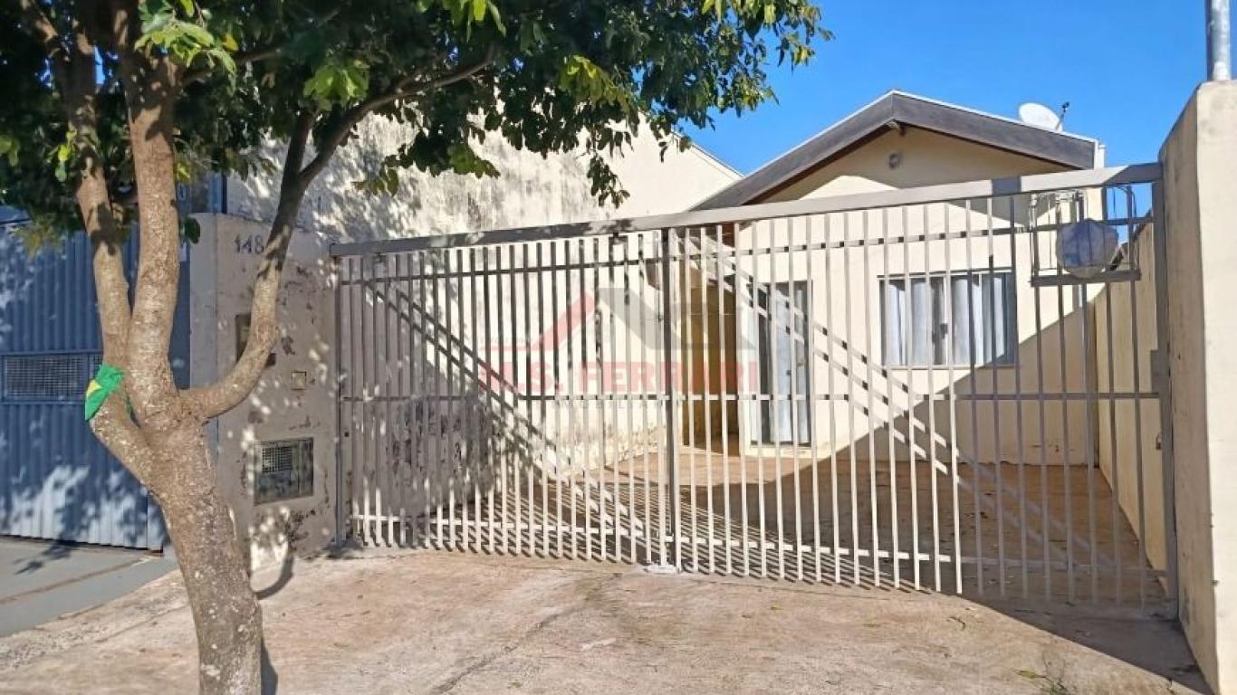 CASA NA Vila Independência em Assis