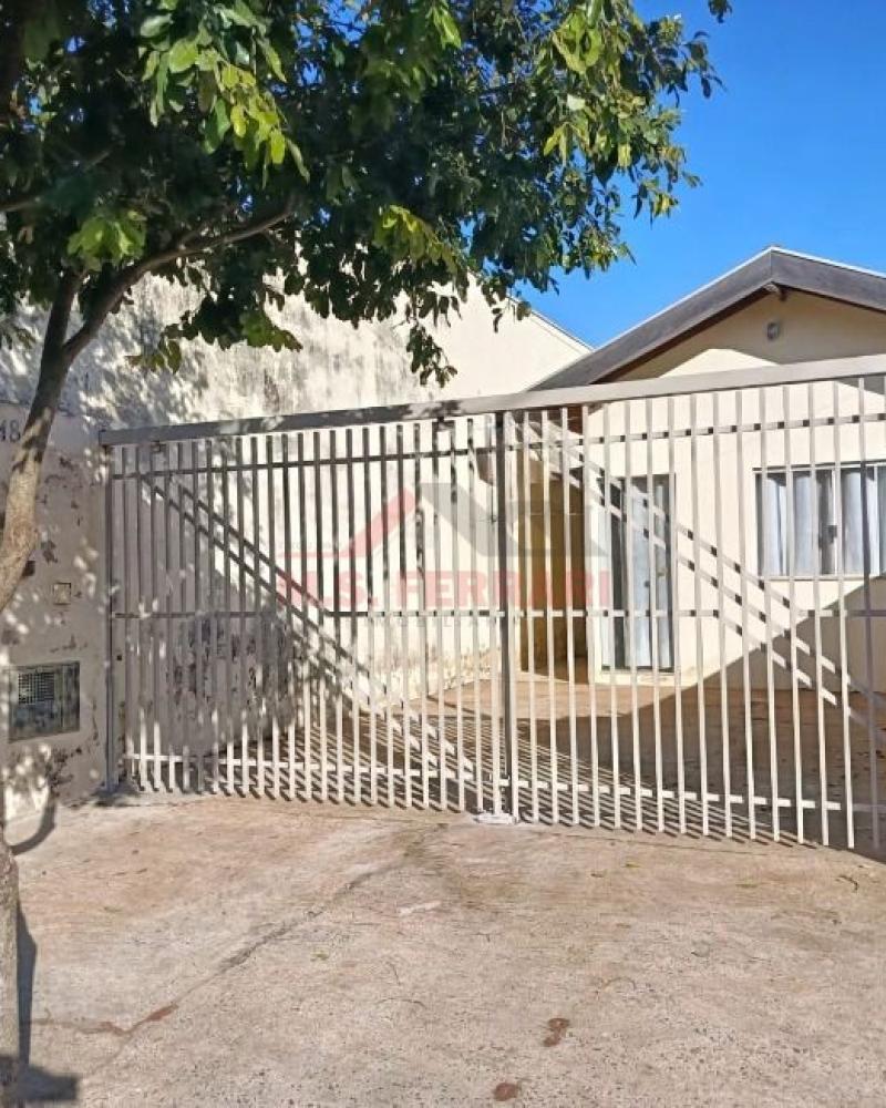 CASA NA Vila Independência em Assis