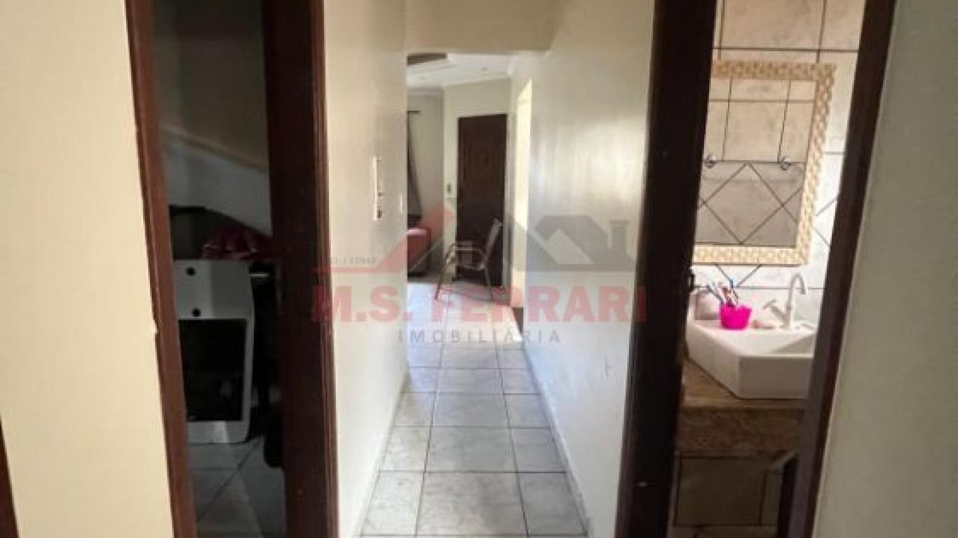 CASA NA Vila Progresso em Assis