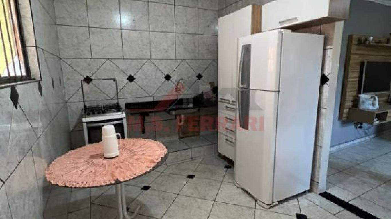 CASA NA Vila Progresso em Assis