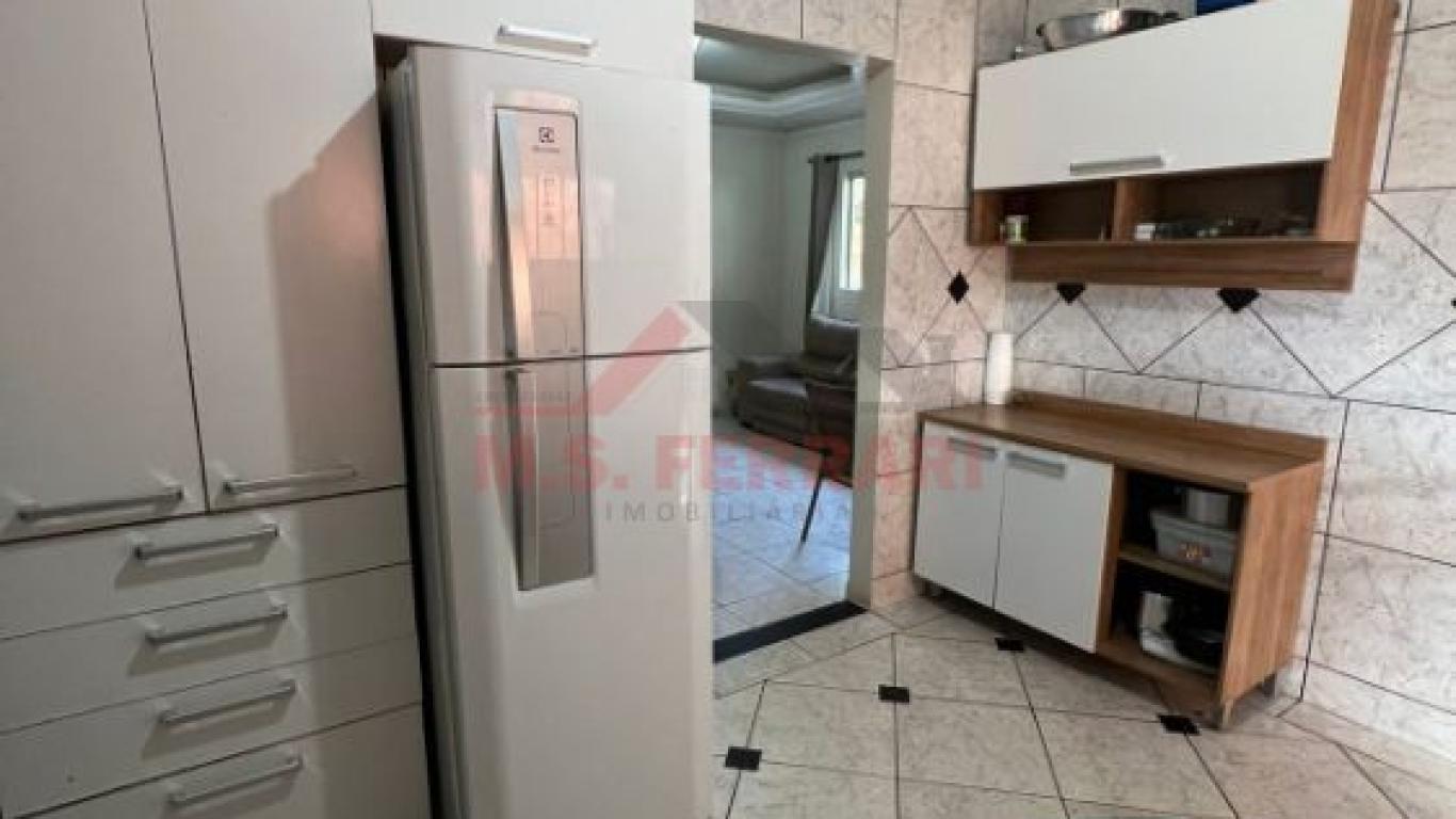 CASA NA Vila Progresso em Assis