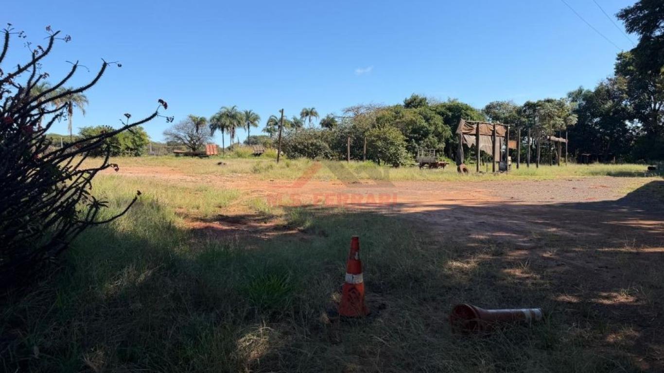 TERRENO NA CDA 3 em Assis