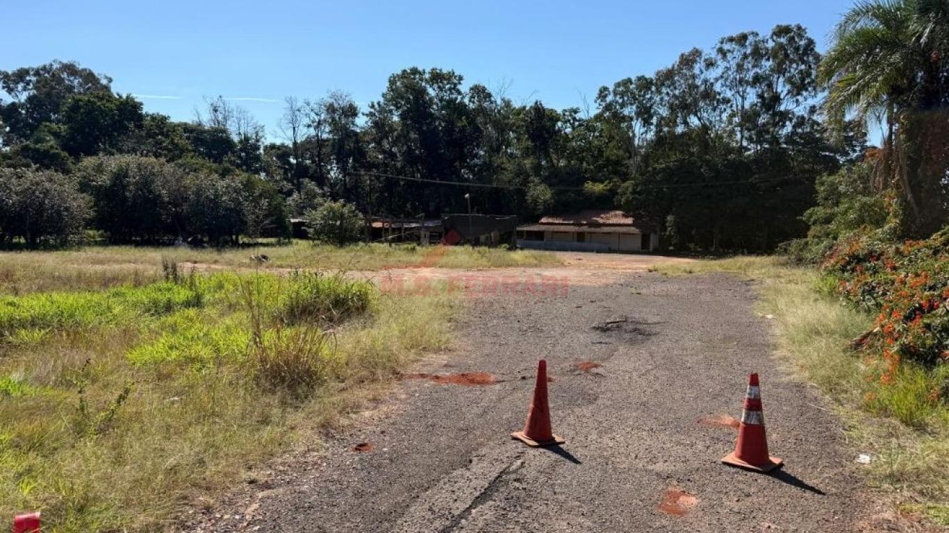 TERRENO NA CDA 3 em Assis