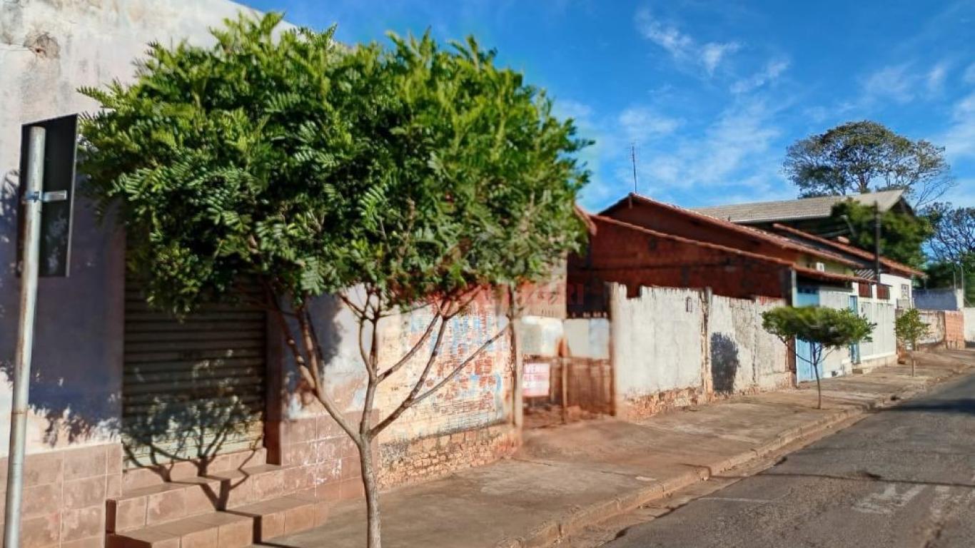 TERRENO NA VILA OPERÁRIA em Assis