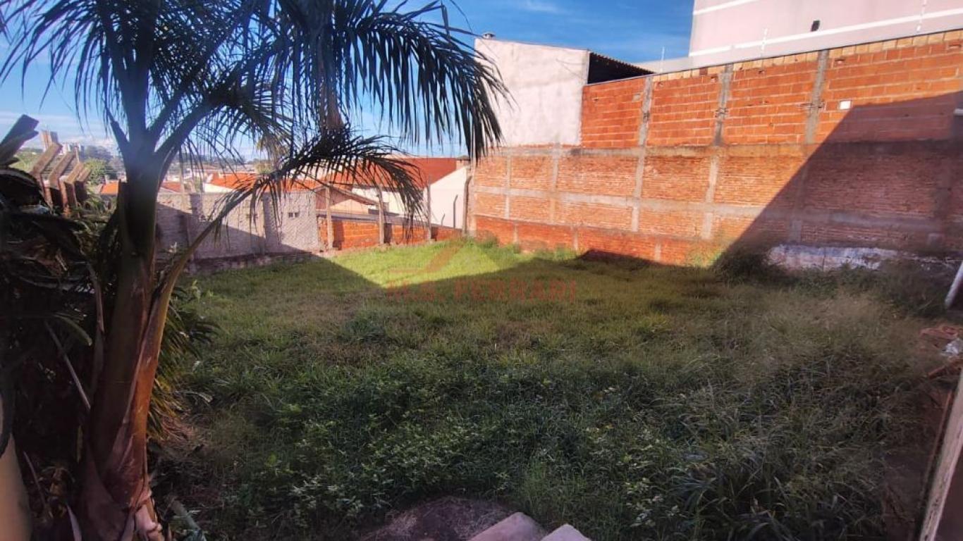 CASA NO JARDIM CANADÁ em Assis