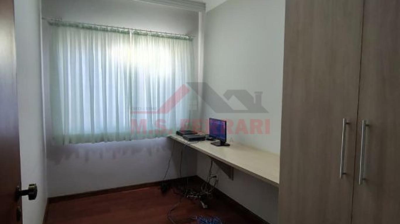 CASA NO Jardim Europa em Assis