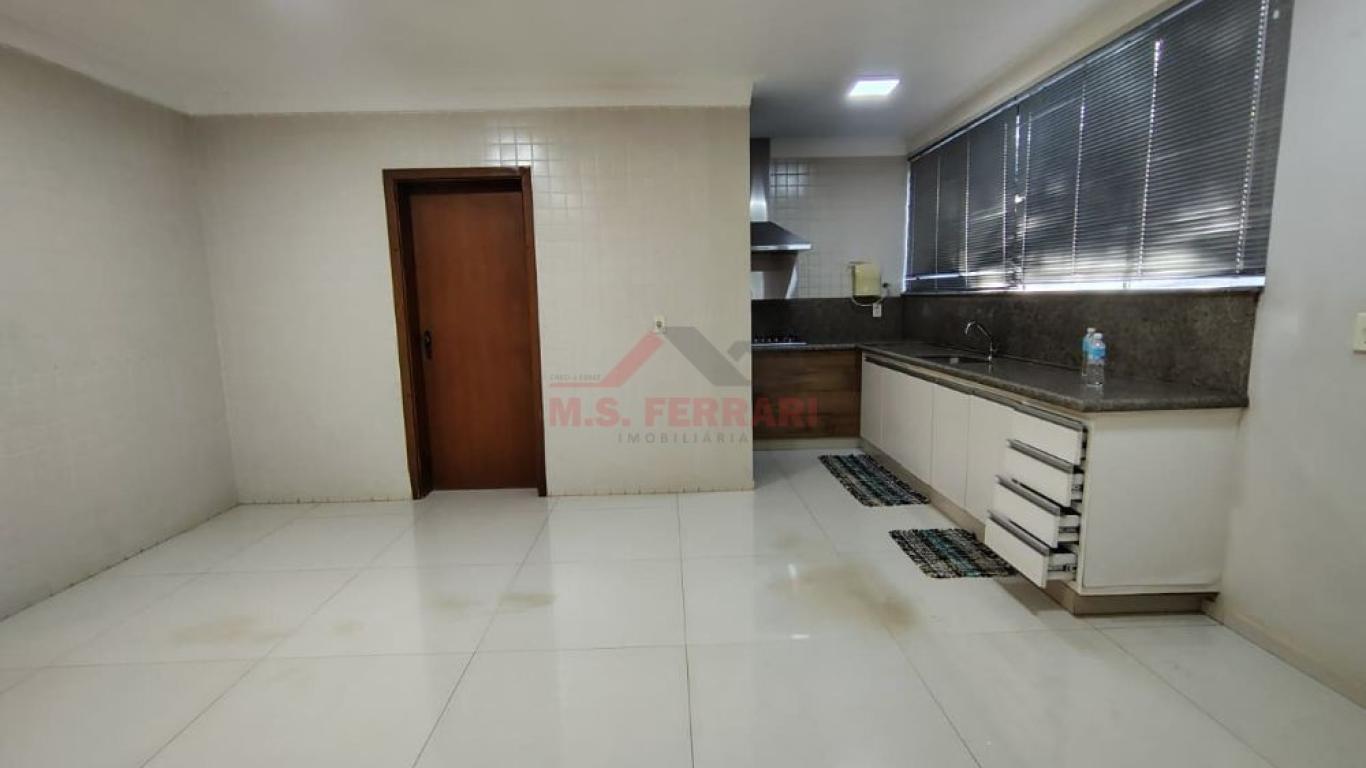CASA NO Jardim Europa em Assis