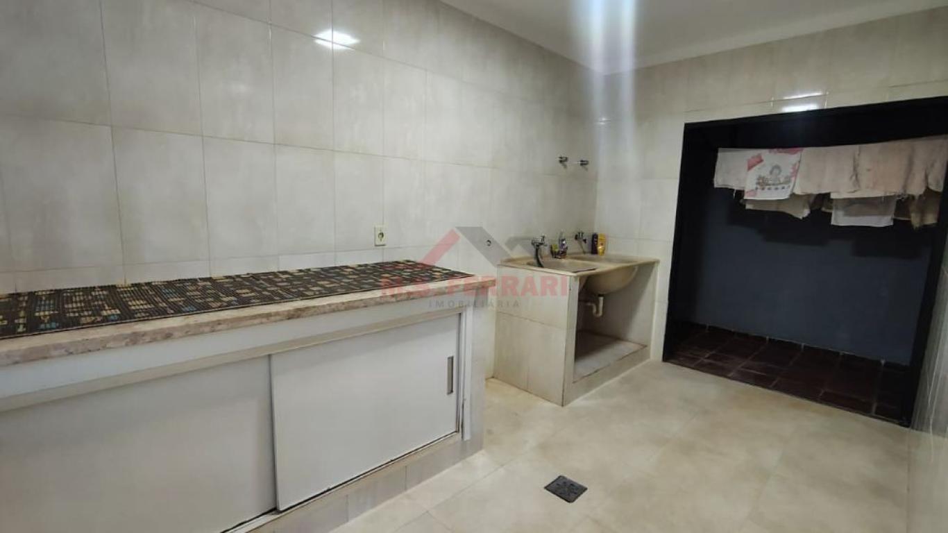 CASA NO Jardim Europa em Assis