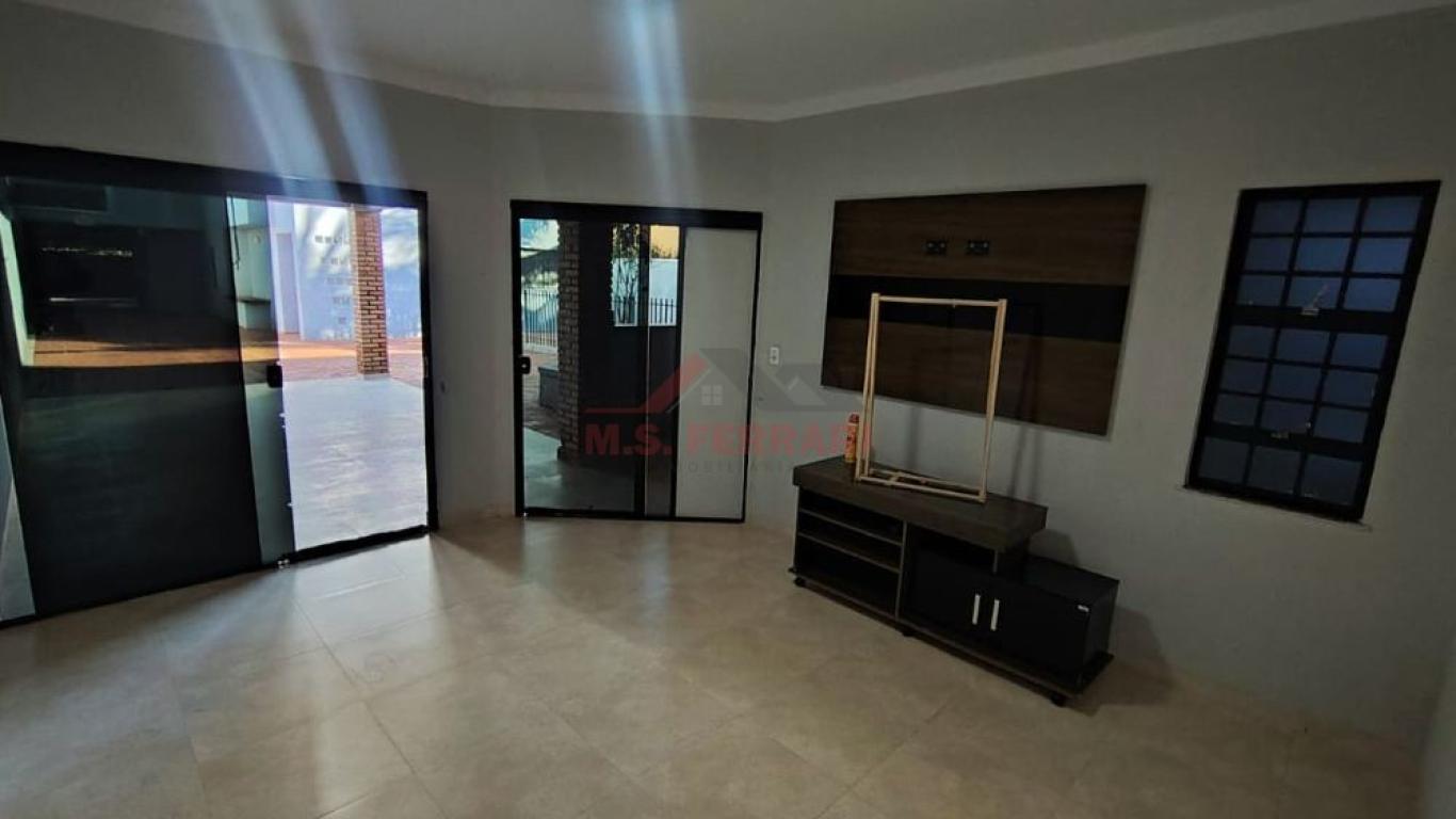 CASA NO Jardim Europa em Assis