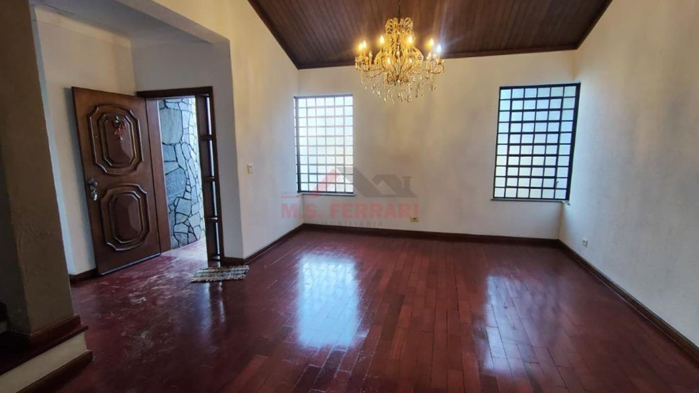CASA NO Jardim Europa em Assis