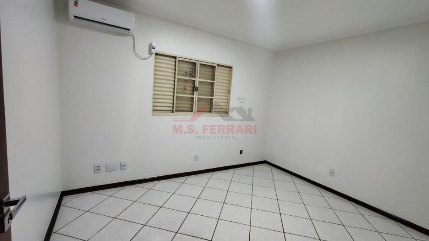 APARTAMENTO NA Vila Santa Cecília em Assis