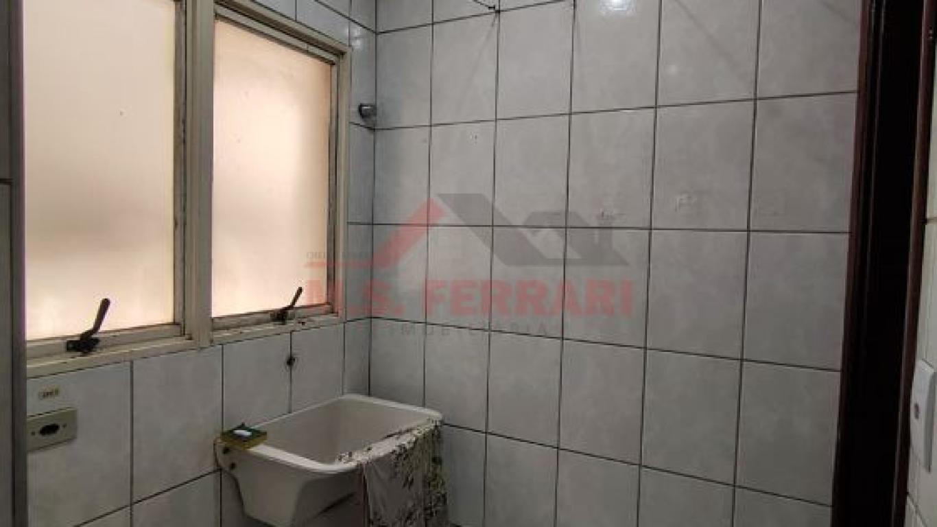 APARTAMENTO NA Vila Santa Cecília em Assis