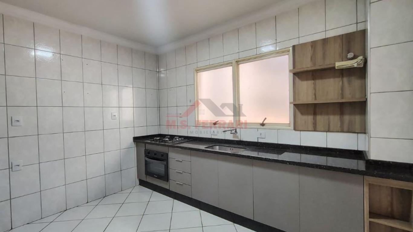 APARTAMENTO NA Vila Santa Cecília em Assis