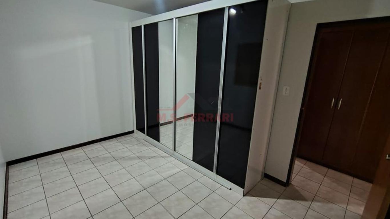 APARTAMENTO NA Vila Santa Cecília em Assis