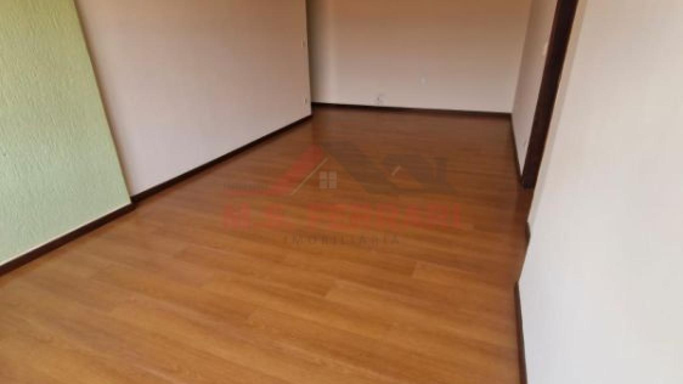 APARTAMENTO NA Centro em Assis