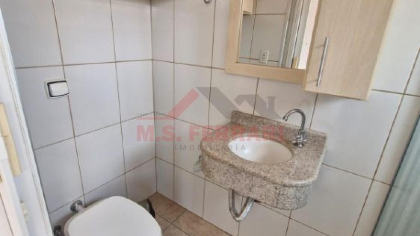 APARTAMENTO NA Centro em Assis