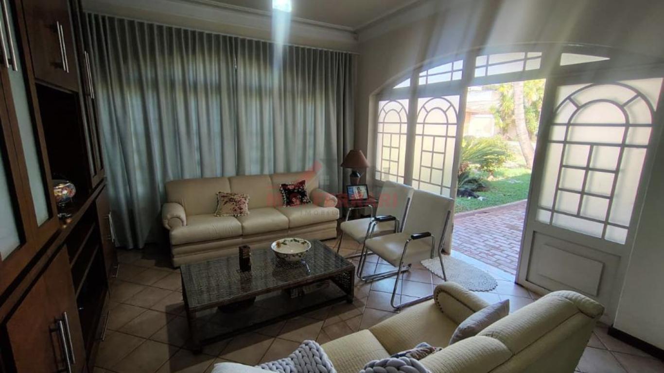 CASA NA Vila Palhares em Assis