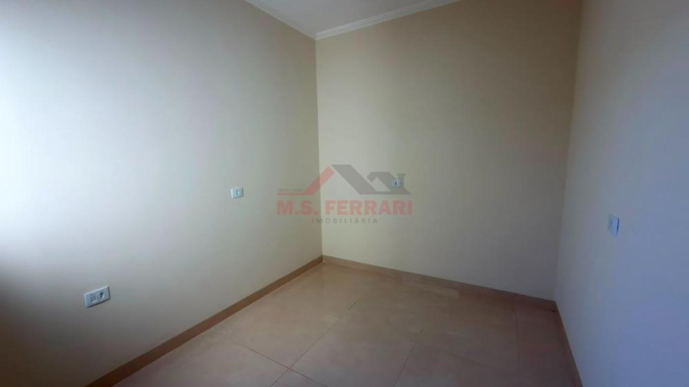 CASA NA Vila Carvalho em Assis