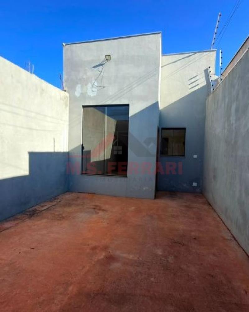 CASA NA Vila Carvalho em Assis