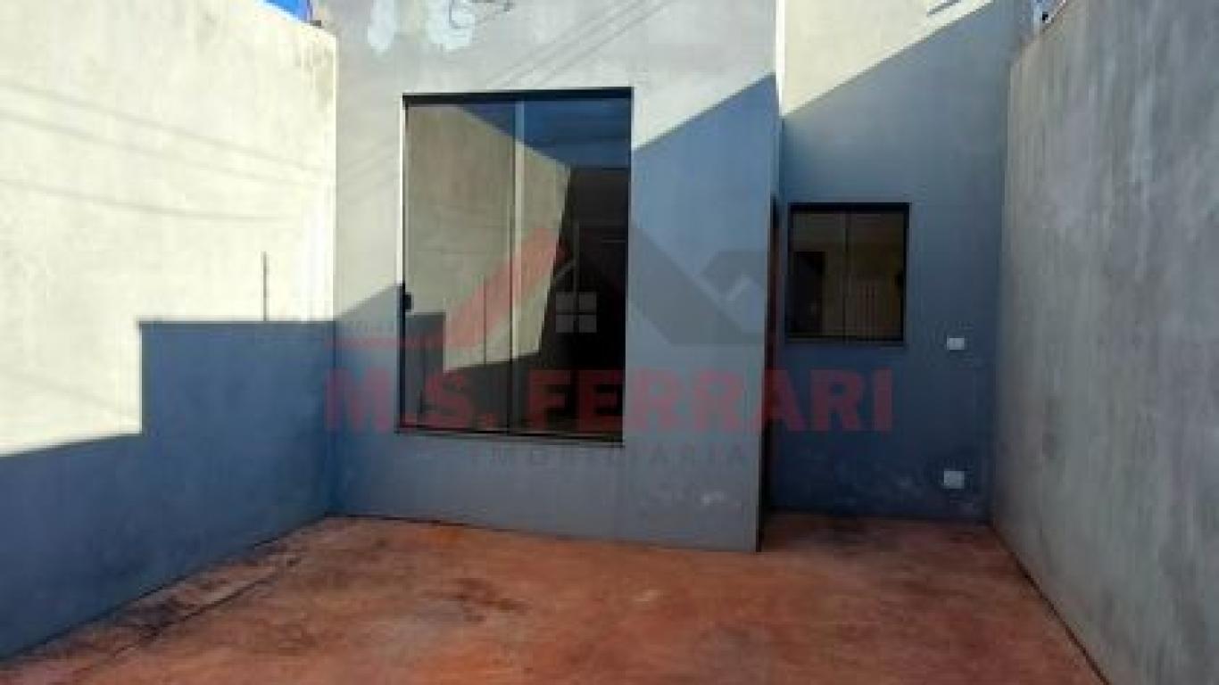 CASA NA Vila Carvalho em Assis