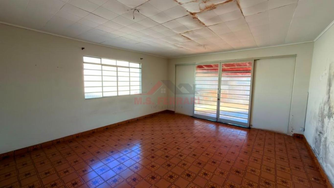 CASA NA Centro em Assis
