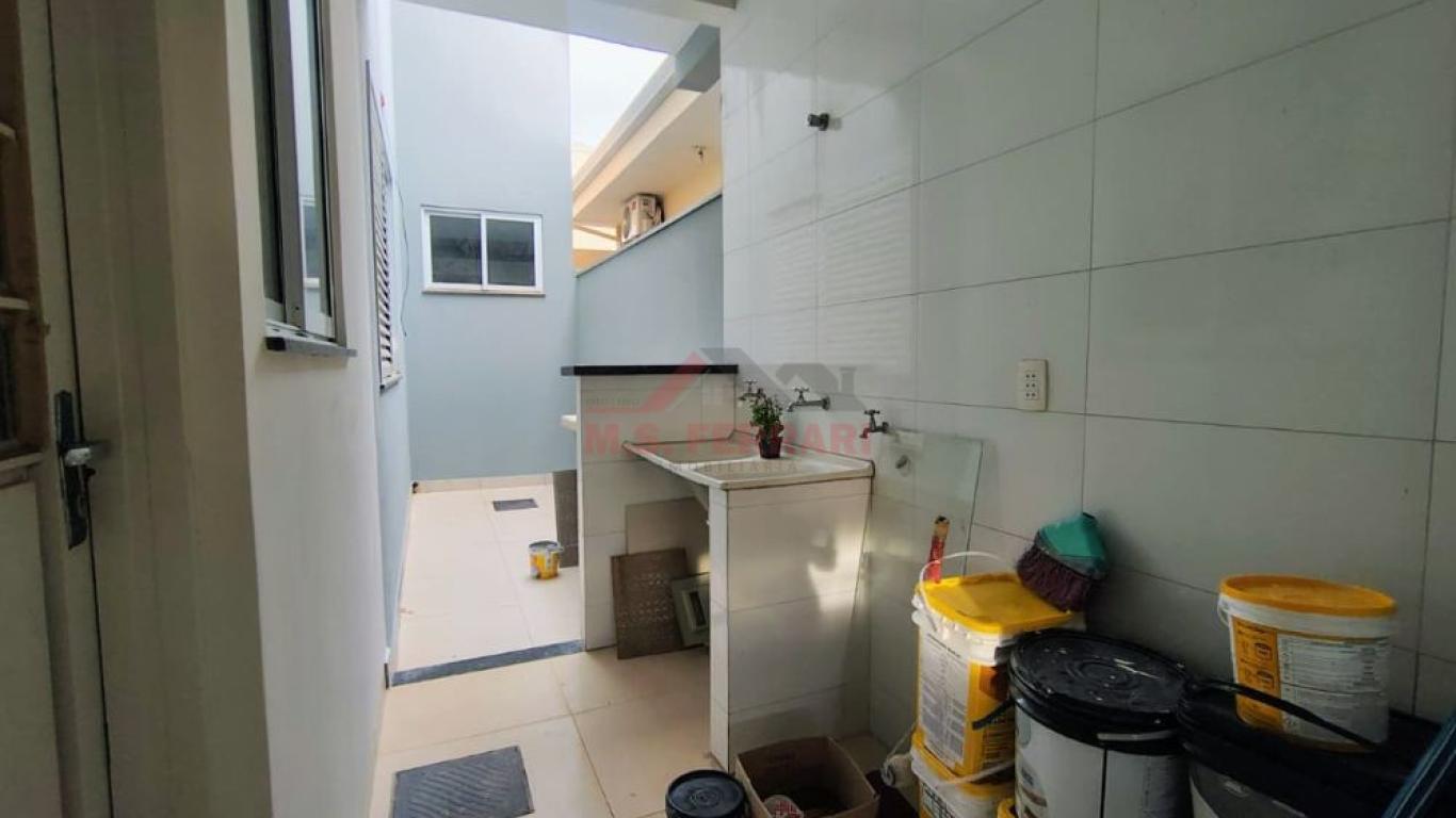 CASA NA Vila Ouro Verde em Assis